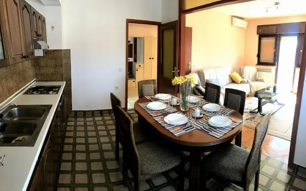 Anka Cozy Apartment