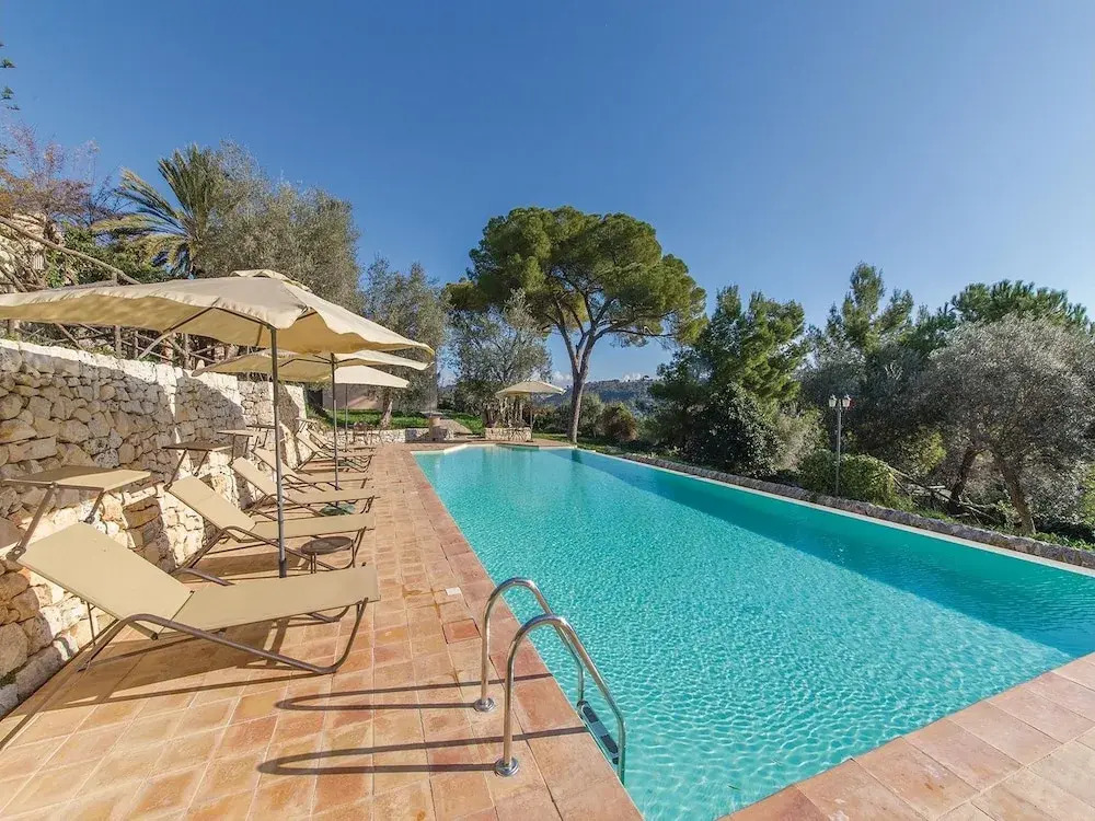 Baglio Fasana whole property