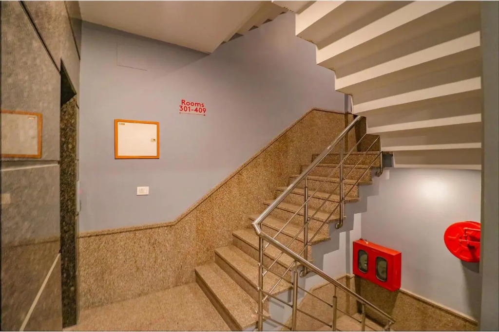 FabHotel Hargobind Enclave
