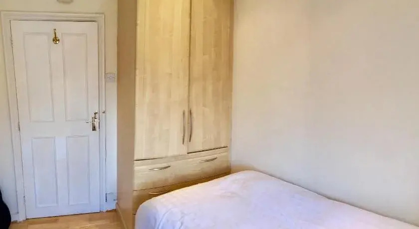 Beresford Road London Rooms