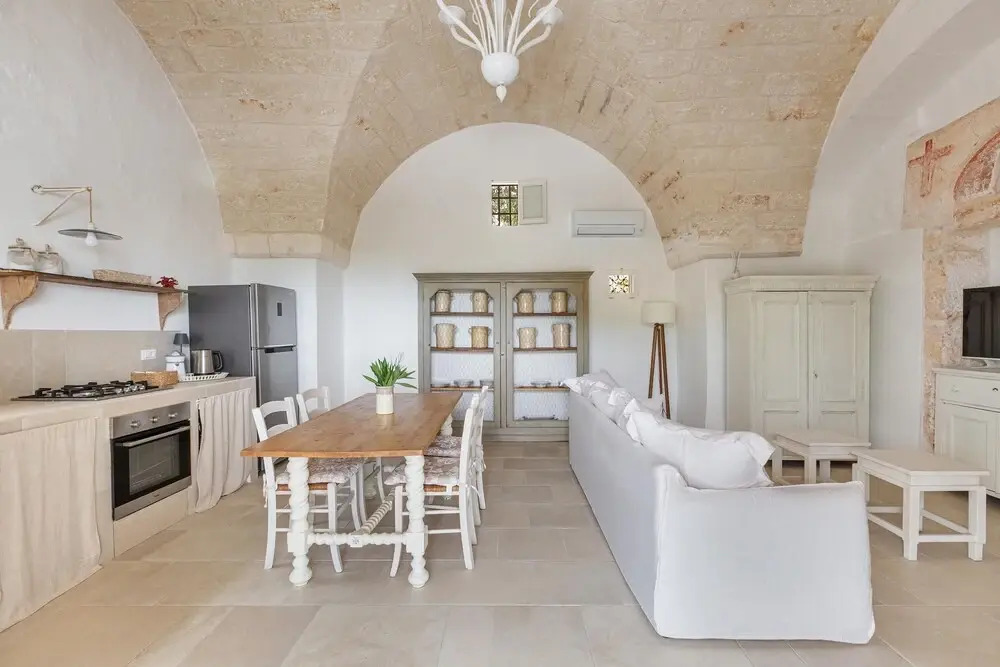 3646 Casal 800 by Perle di Puglia