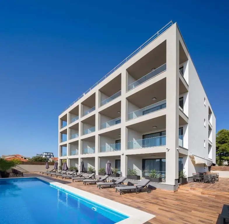 Ellure Luxury Suites