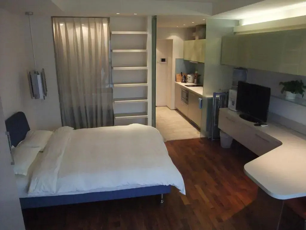 Fosen Suites At Seasons Park