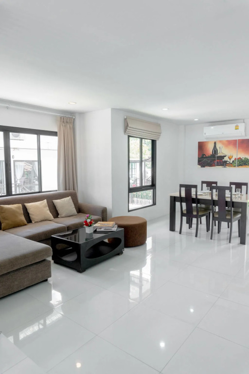 Baan Smile Villa