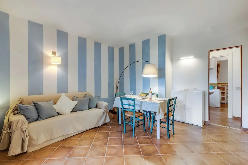 Il Borgo 10/5 700m From The Beach