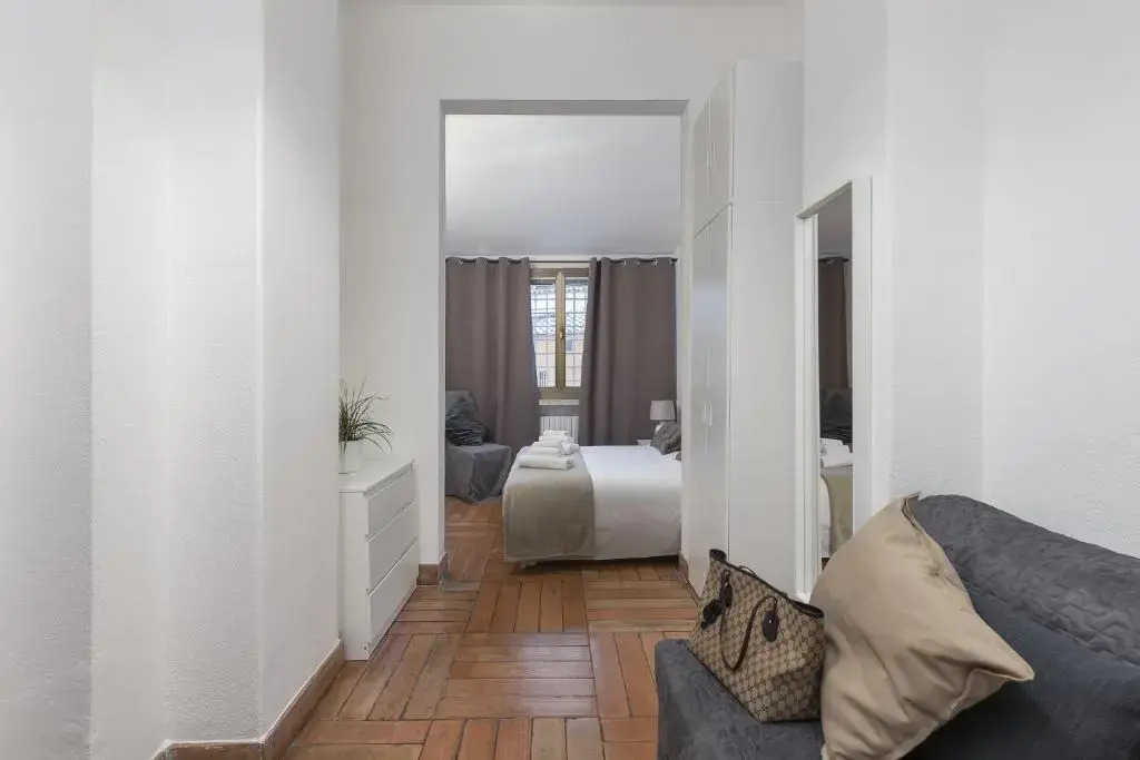 Take You Rome - Vatican Apartment