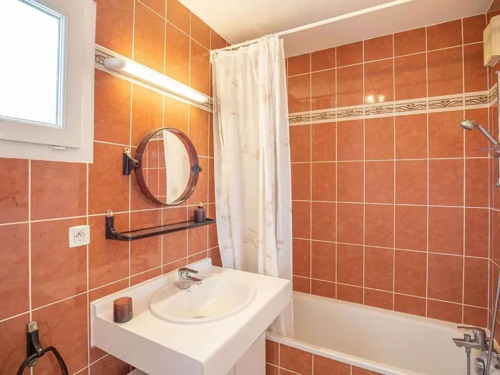Appartement Hendaye, 3 pièces, 6 personnes - FR-1-2-401