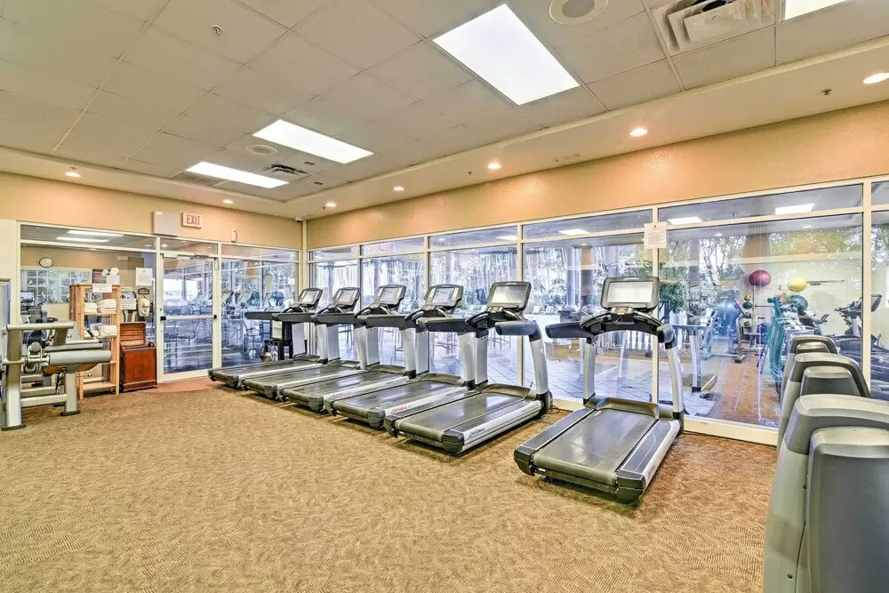 7 Mi to Disney World: Condo w/ 2 Balconies + Pools