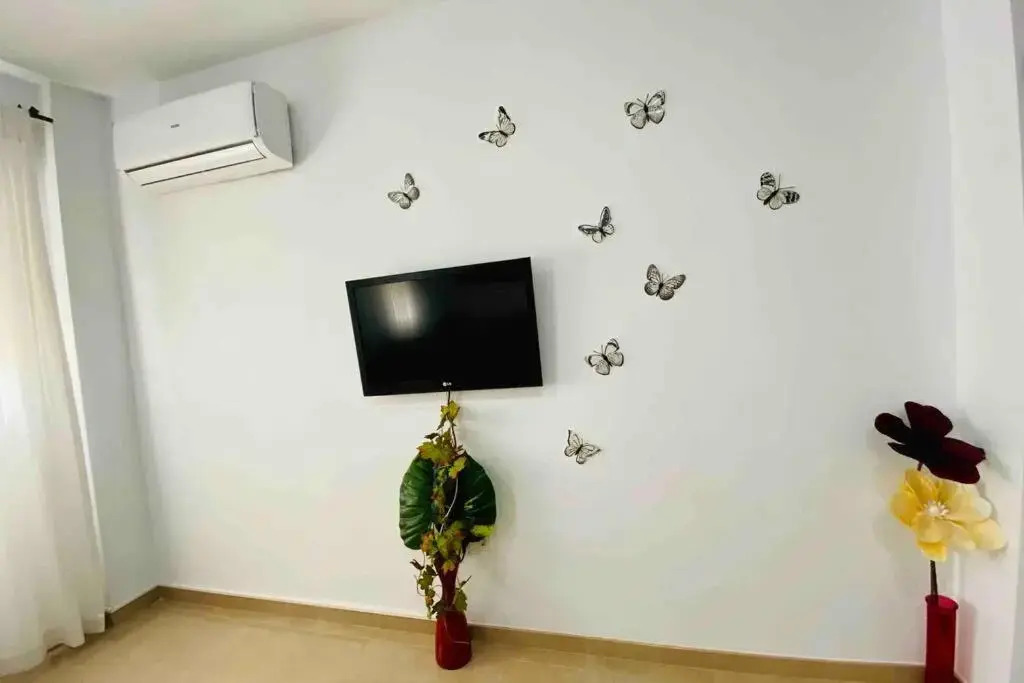 “SMILE NERJA” chic apartment with WIFI, 4 guests
