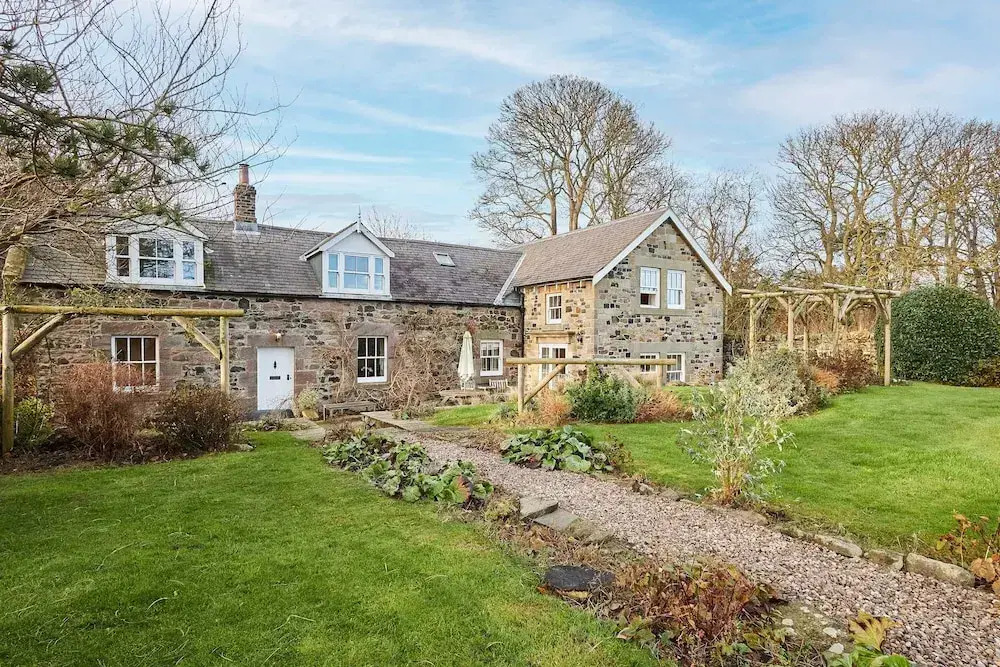 Host Stay Newton Cottage