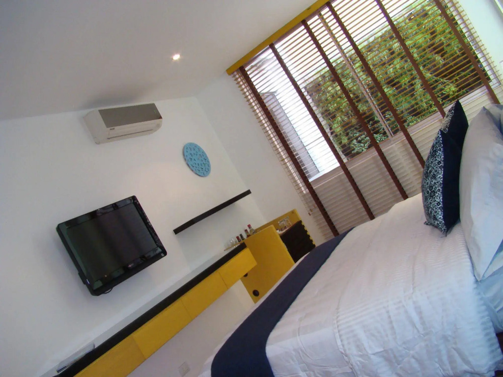 OfiHotel Versalles Cali