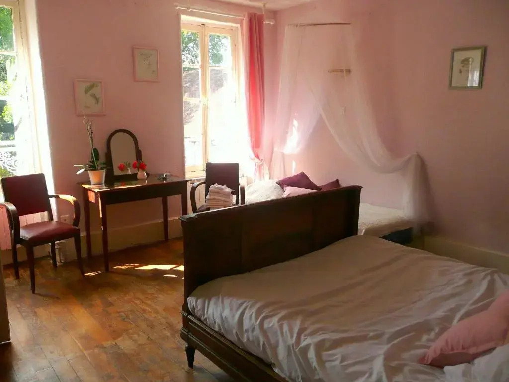 Chambres dhôtes et Roulotte Au Bonheur Du Parc