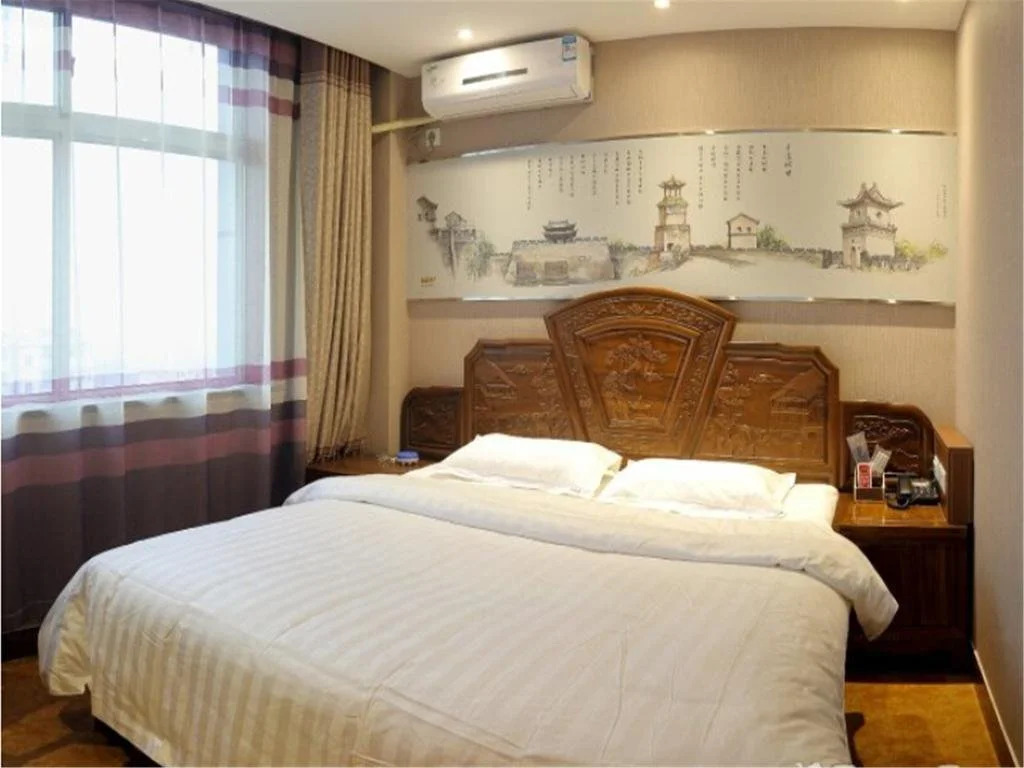 19 Street Hotel