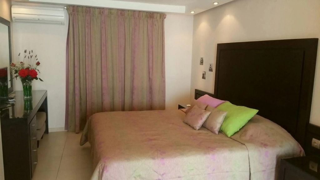 Hotel Tolo