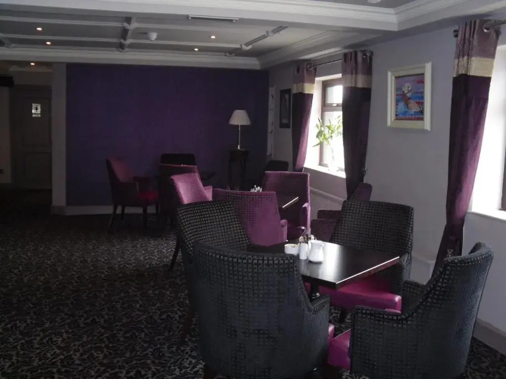 The Horse and Hound Hotel