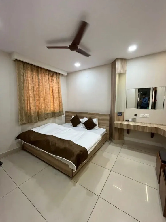 Hotel Prakash Block-1