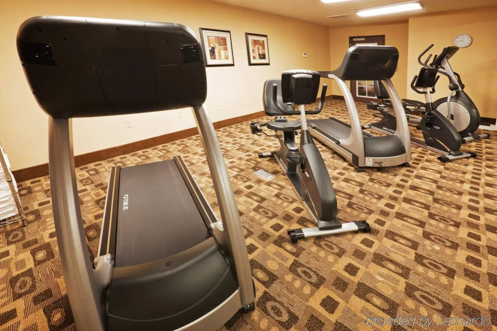 Holiday Inn Express and Suites Hotel - Pauls Valley by IHG