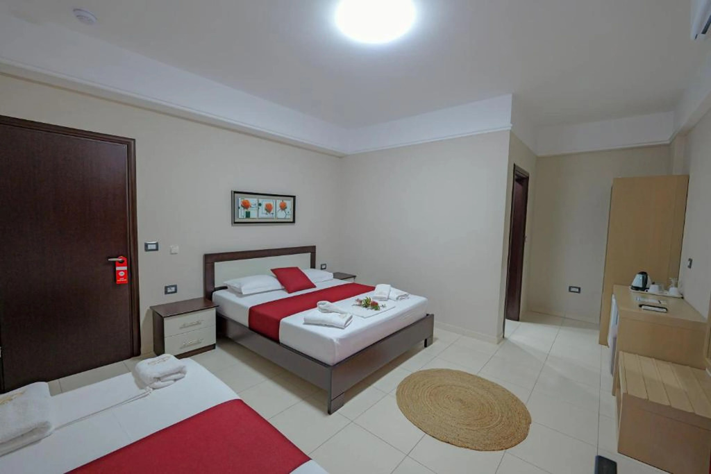 Heksamil Hotel