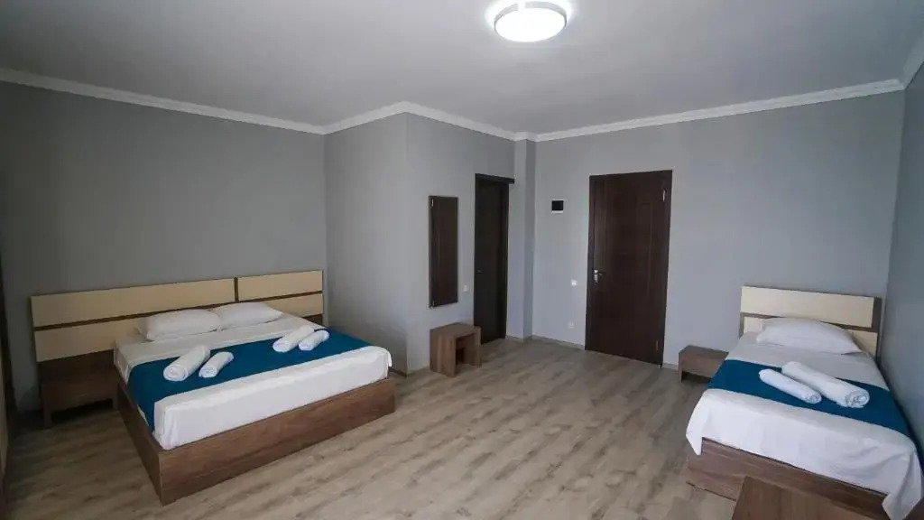 hotel horizon