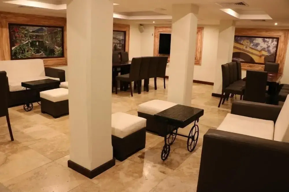 Hotel Genessis