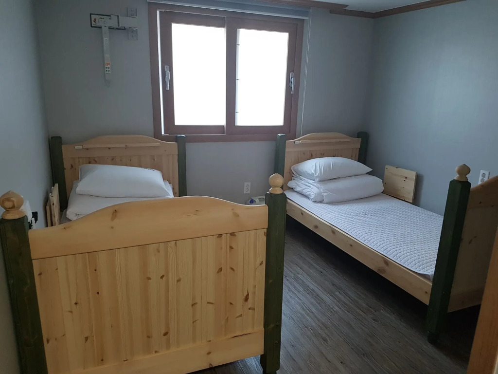 The View Hostel
