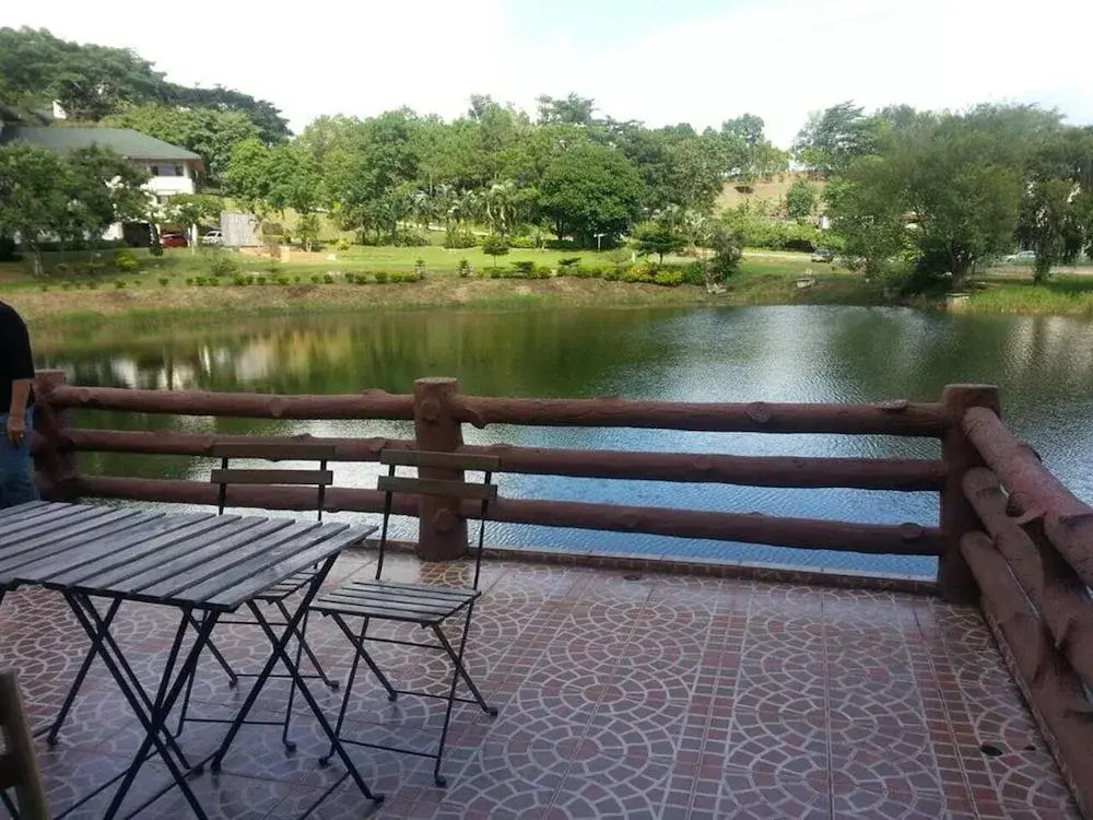 Green Hills Home