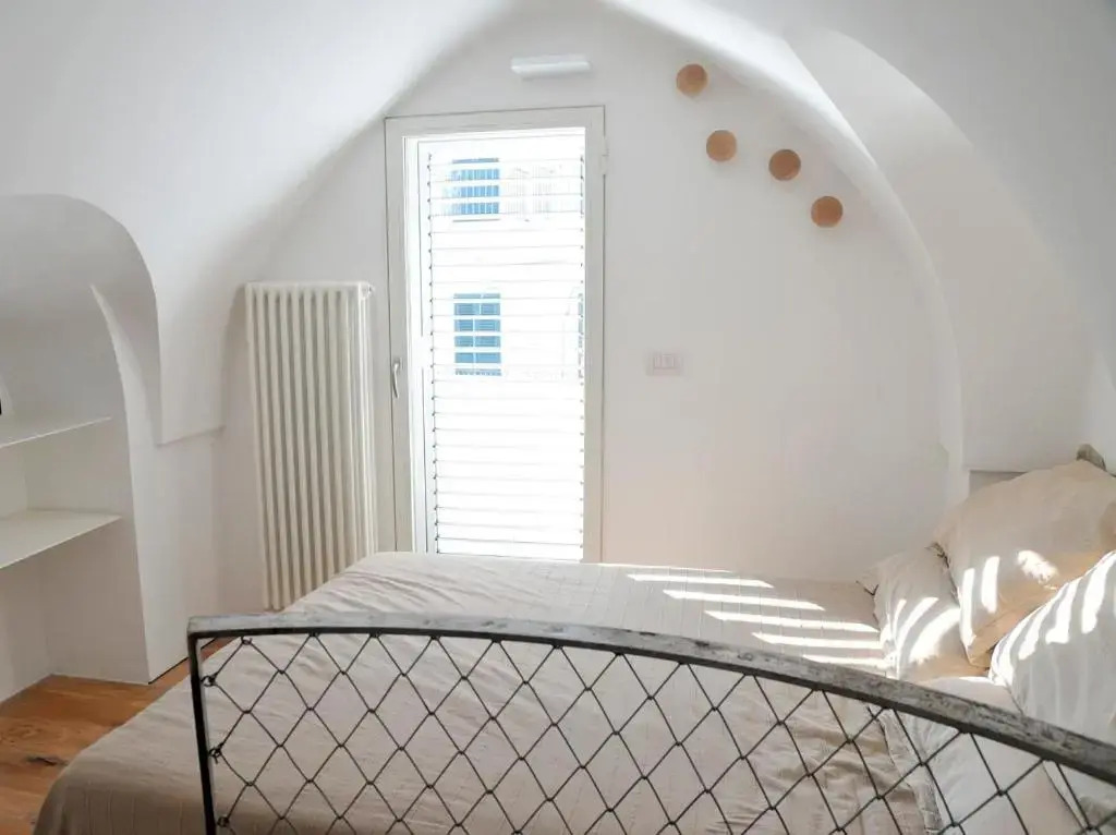 Via Tarantini 3 (Adults Only)