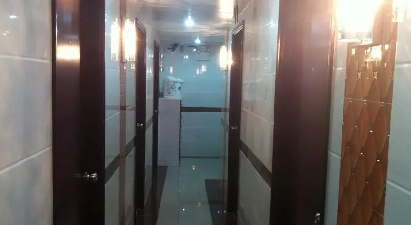 Cosmos Guest House (4/F)