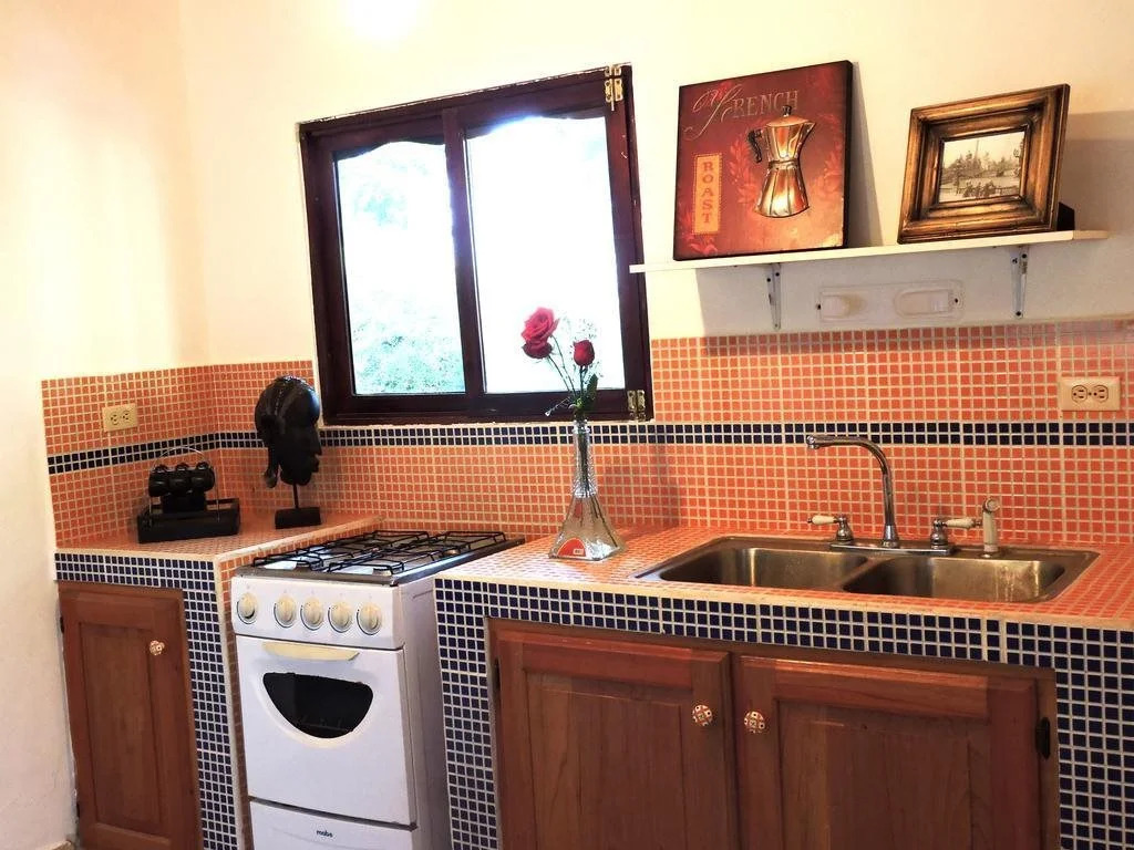 La Petite Maison Cabañas & Hostal