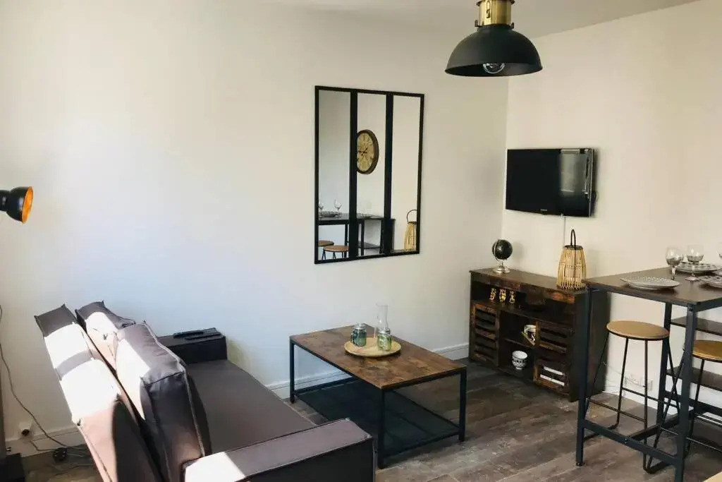 Appartement 2/3 pers, centre ville avec parking.