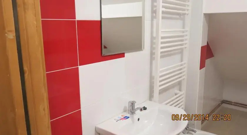 E&F ApartHotel