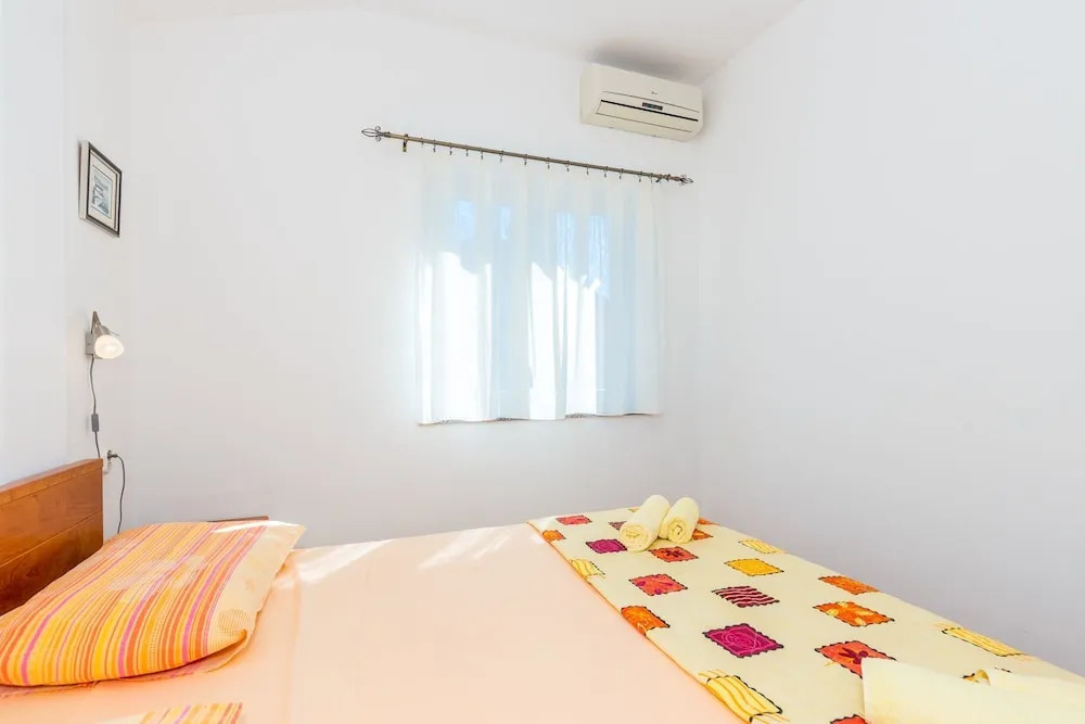 Apartments Ivan Sea View Lun