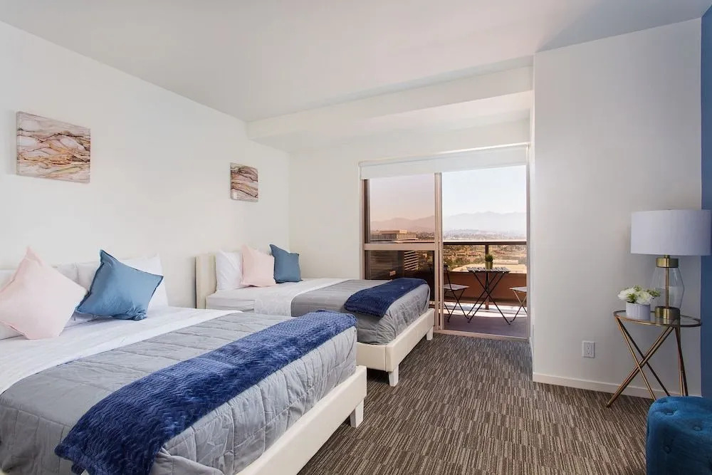 New Urban Downtown LA Luxury Apartment