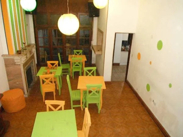 Happy Happy hostel