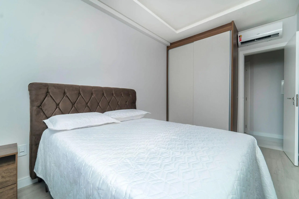 Aluguel Apartamento 2 Quartos com Piscina