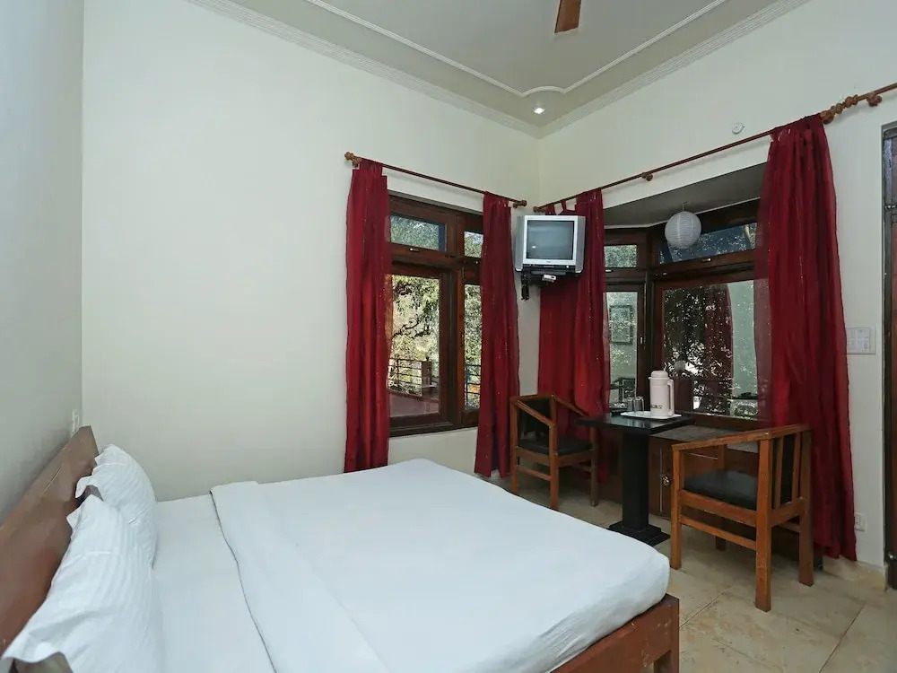 OYO 10923 Home Cozy Cottage Nakuchiyatal