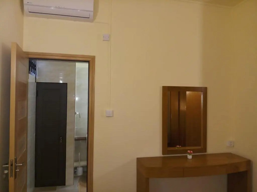 The Monalysa Suites & Residence