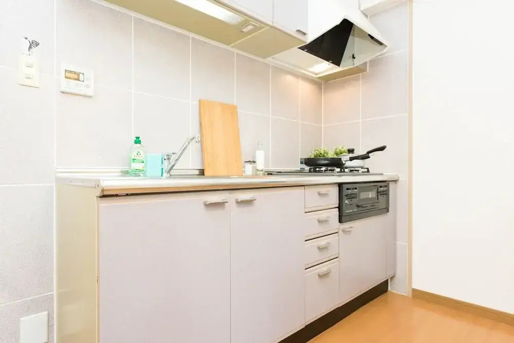 City Hotel Namba Suites