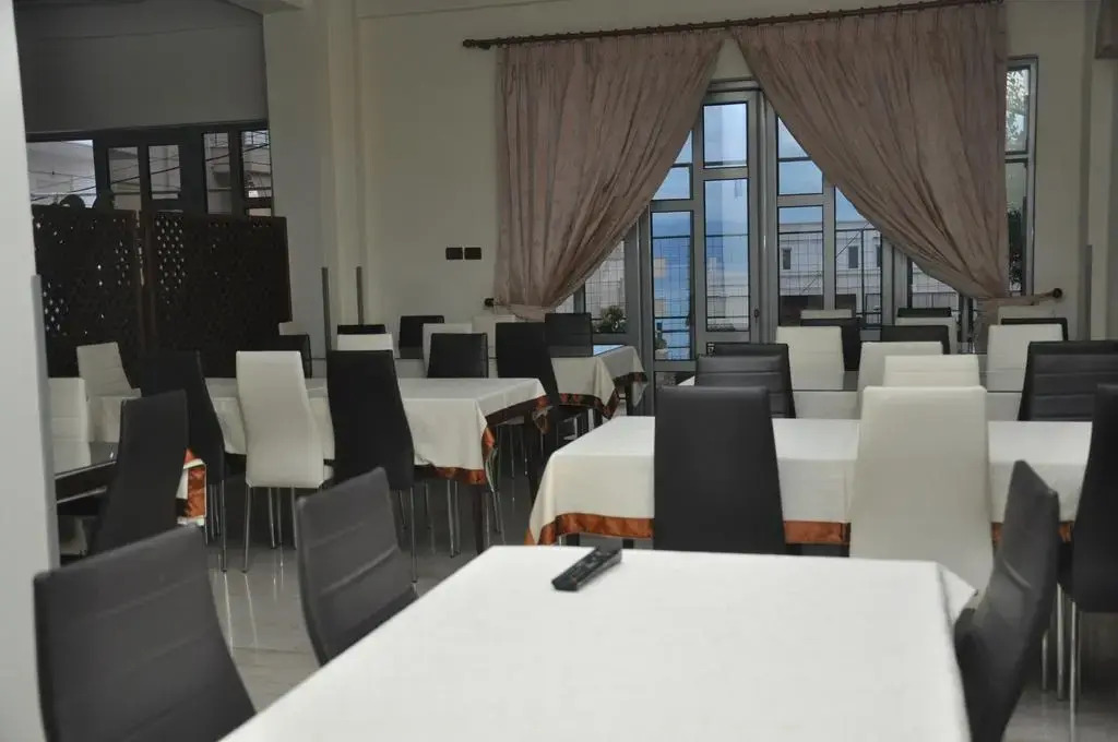The First Hotel Saranda