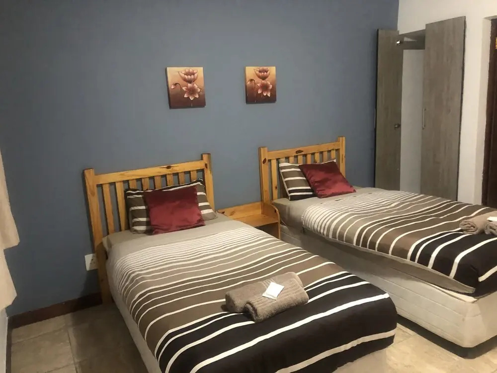 Tri M Waves Lodge