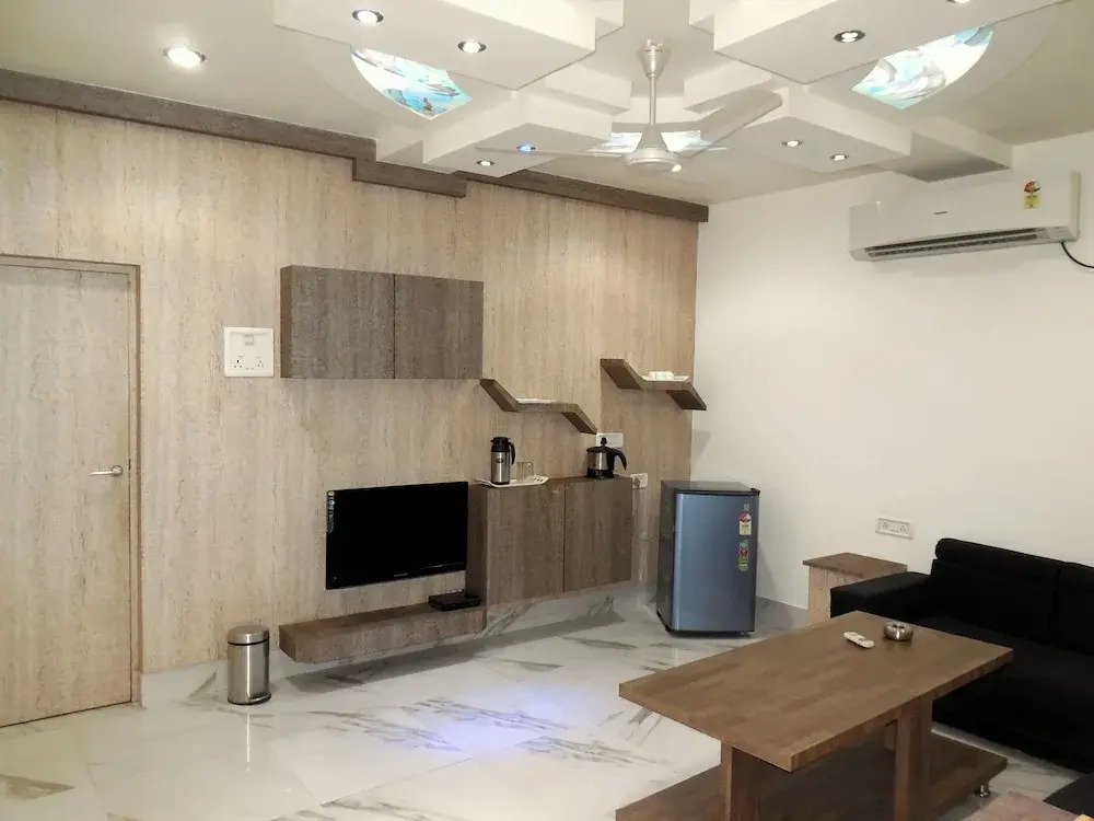 Hotel Samrat