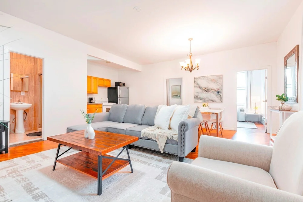 Prime Location Upper Manhattan Furnished Apartment
