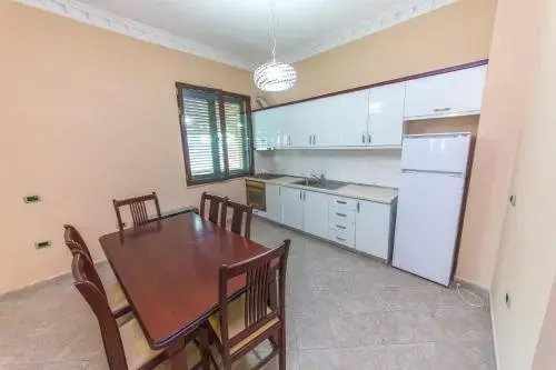 Kolaveri Resort