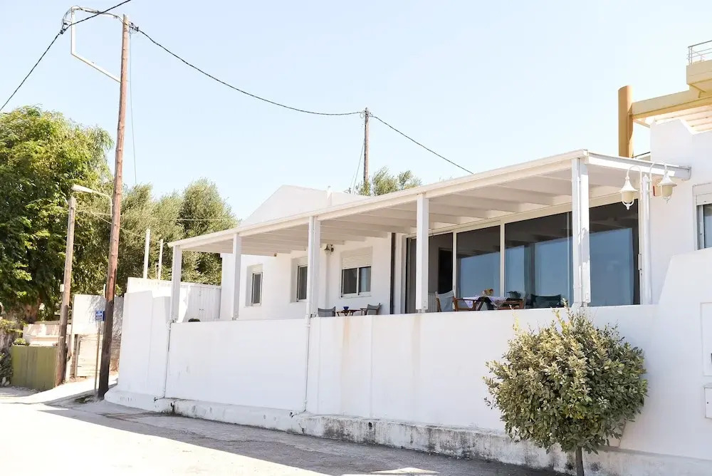 Patras Luxury Seaside House