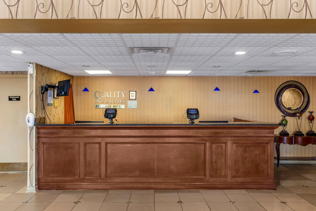 Quality Inn & Suites - Greensboro-High Point