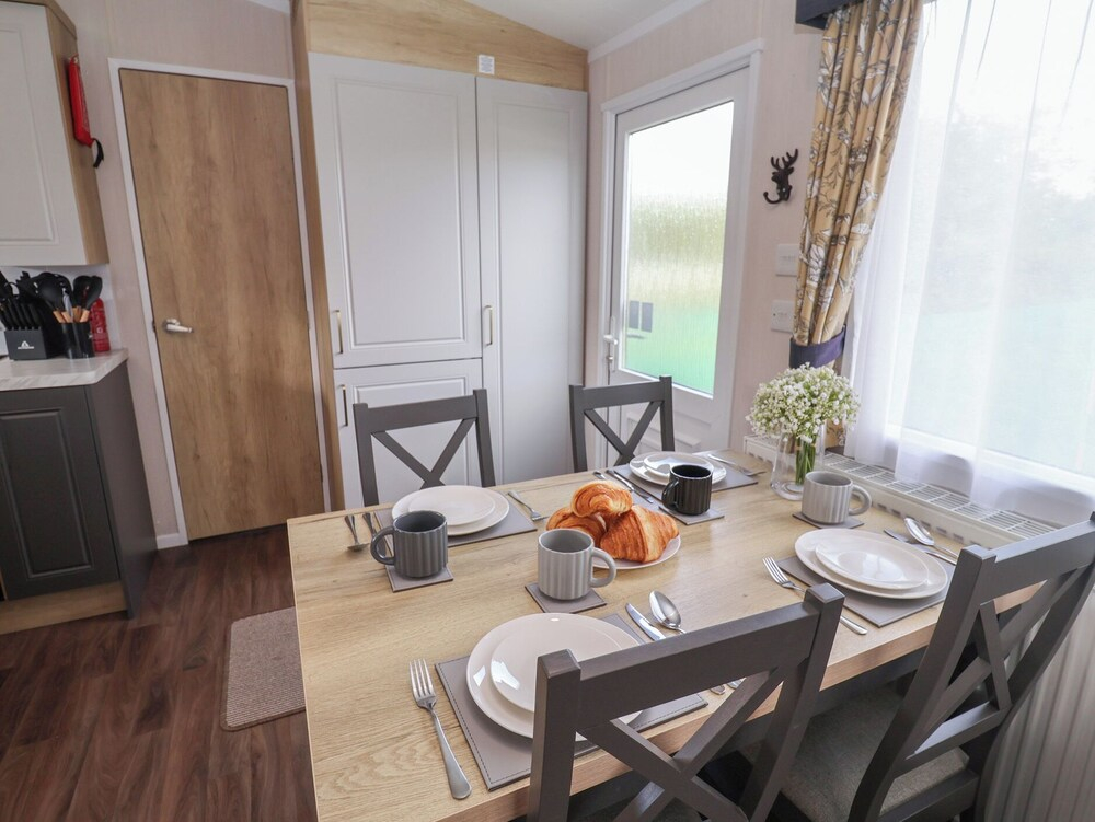Stag Lodge, Caravan 70