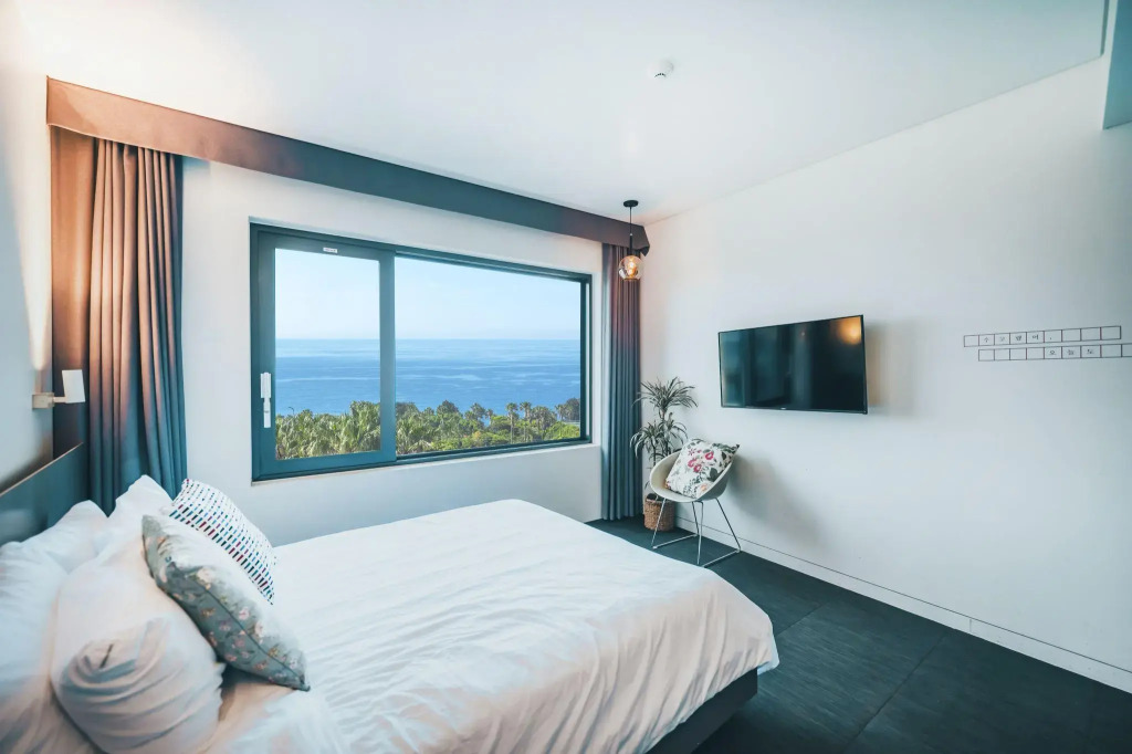 Jeju Bricks Hotel