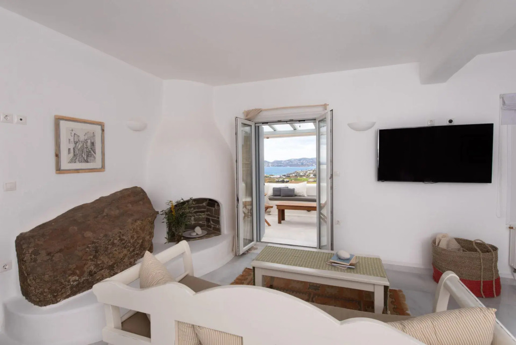 Villa Mira Paros - Luxury Suites