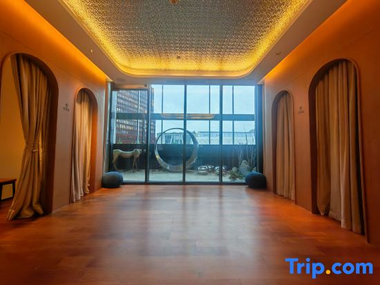 Xiaozun Sitang Hot Spring Hotel