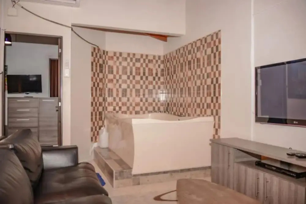 Poblado Brownstone